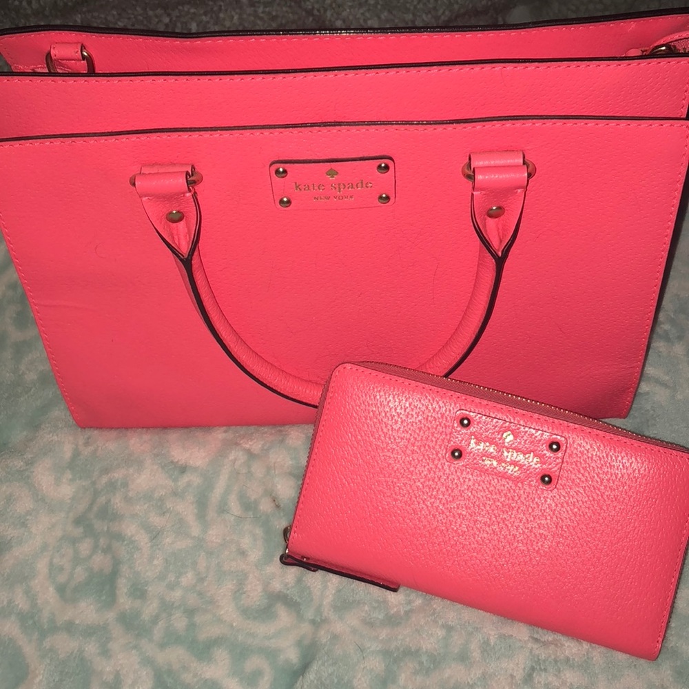 Kate spade purse with matching wallet